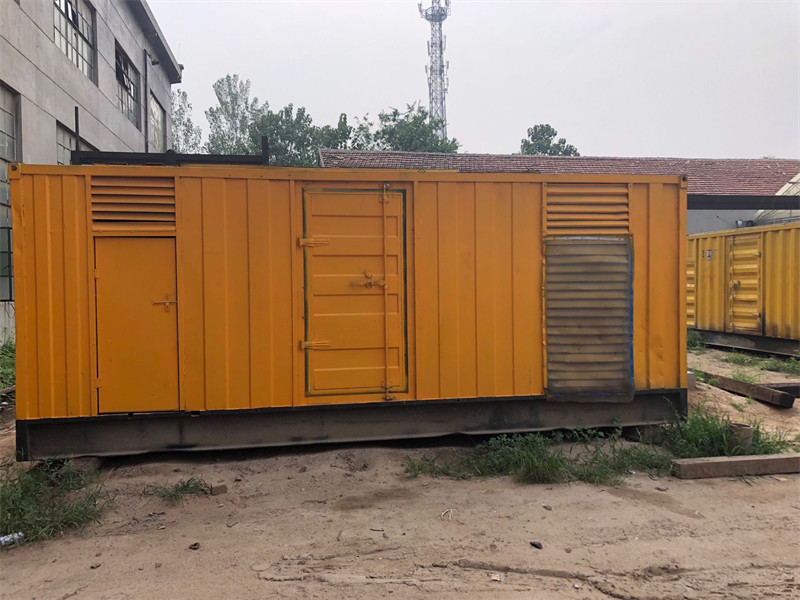 临泽柴油发电机如何判断新机油是否已经完全充满机油滤清器？