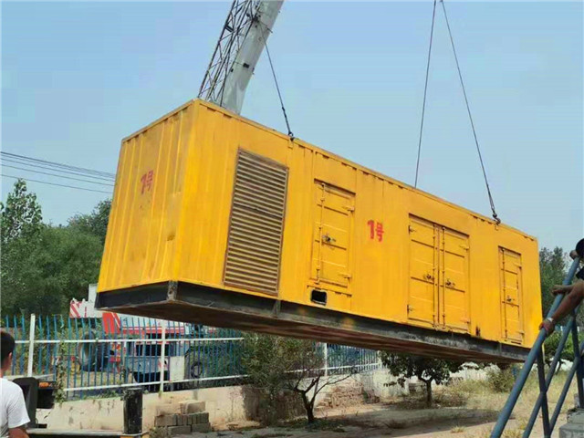 临泽300KW柴油发电机组油耗是多少？