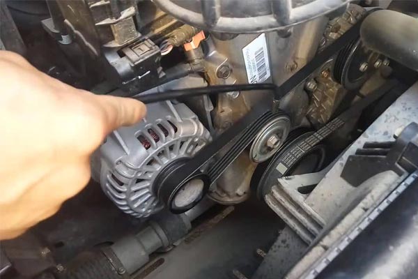 临泽转速传感器的工作原理是什么？