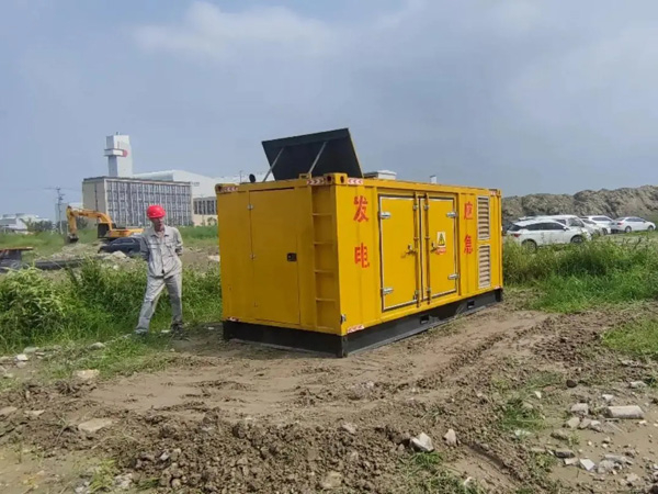 临泽冬季低温环境下，发电机组启动电瓶的容量需求是否会增加？