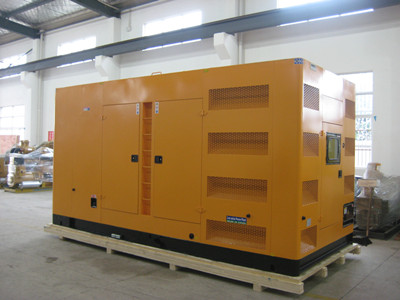 临泽不同类型的发电机组在冬季保养时的注意事项有何差异？